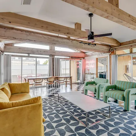 New Kamp - Rooftop Penthouse